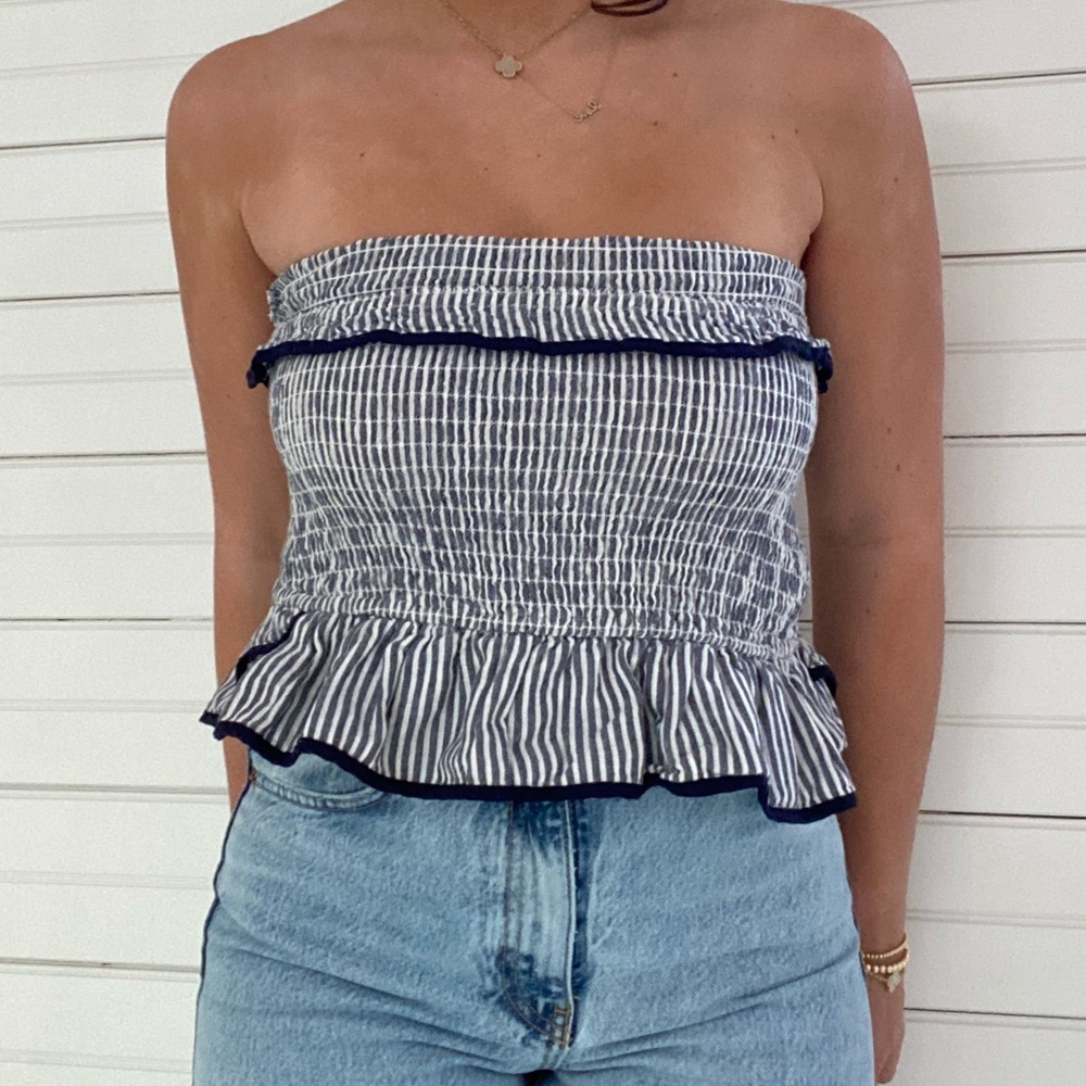 STRAPLESS TOP💙